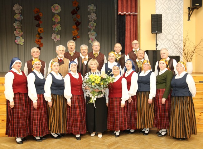 Koncerts ''Blakus esamība dejai''